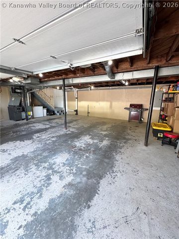 1302 Alva Drive, Charleston, WV 25314