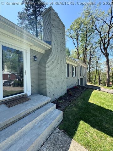 1302 Alva Drive, Charleston, WV 25314