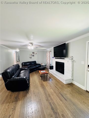 1302 Alva Drive, Charleston, WV 25314