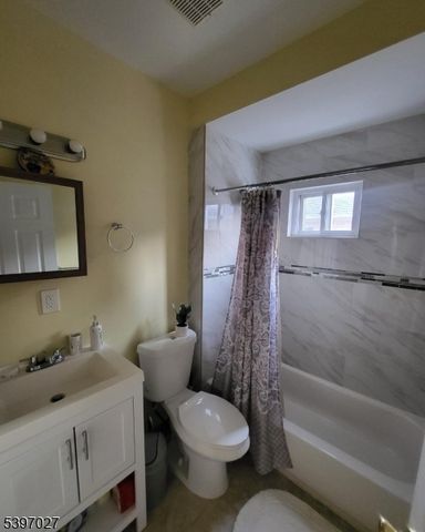 1371 Clinton Ave, Irvington Twp., NJ 07111