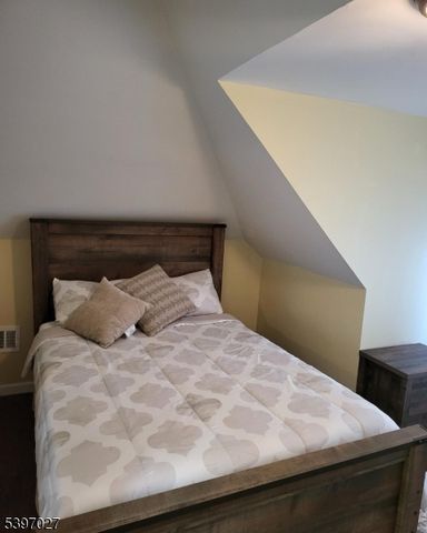 1371 Clinton Ave, Irvington Twp., NJ 07111