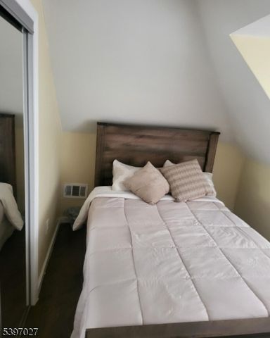 1371 Clinton Ave, Irvington Twp., NJ 07111