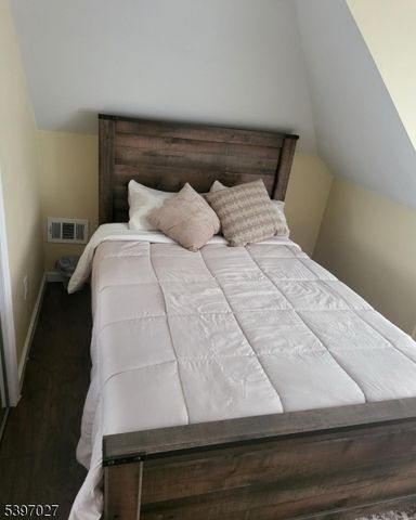 1371 Clinton Ave, Irvington Twp., NJ 07111