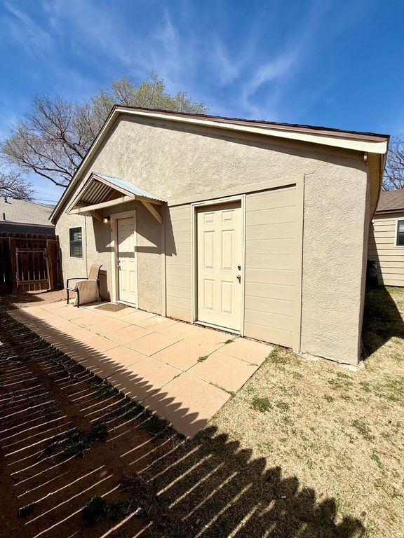 1912 25th Street, A, Lubbock, TX 79411