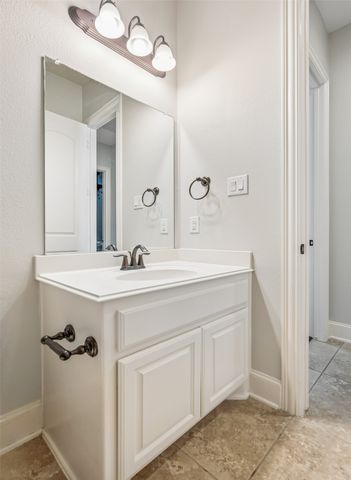 425 Adventurous Shield Drive, Lewisville, TX 75056