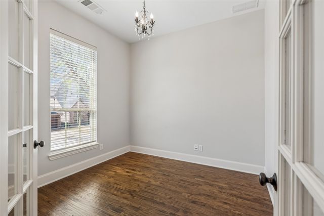 425 Adventurous Shield Drive, Lewisville, TX 75056