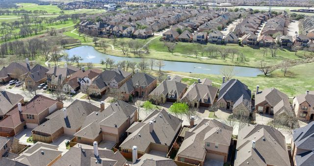 425 Adventurous Shield Drive, Lewisville, TX 75056