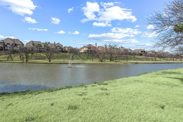 425 Adventurous Shield Drive, Lewisville, TX 75056