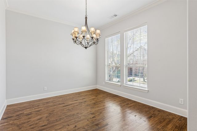 425 Adventurous Shield Drive, Lewisville, TX 75056