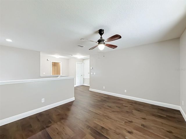 852 N JACKS LAKE ROAD, Clermont, FL 34711