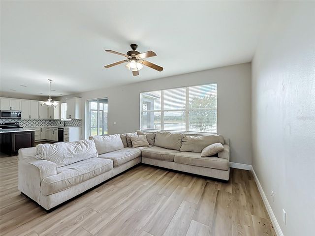 852 N JACKS LAKE ROAD, Clermont, FL 34711