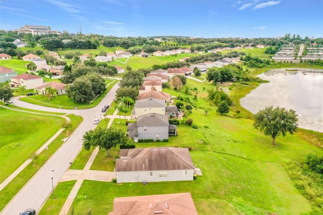 852 N JACKS LAKE ROAD, Clermont, FL 34711