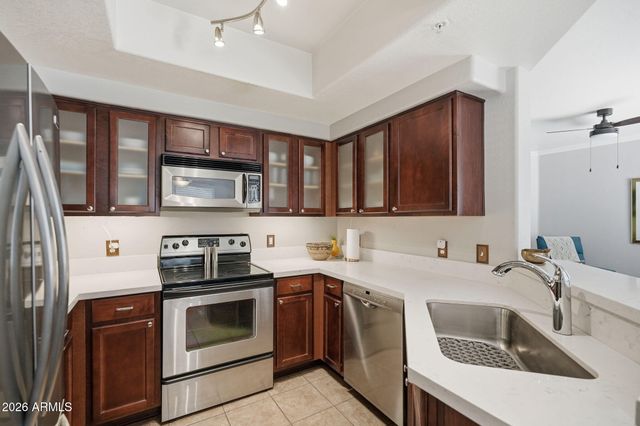 750 E NORTHERN Avenue 1081, Phoenix, AZ 85020