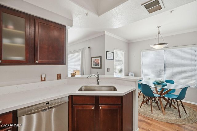 750 E NORTHERN Avenue 1081, Phoenix, AZ 85020