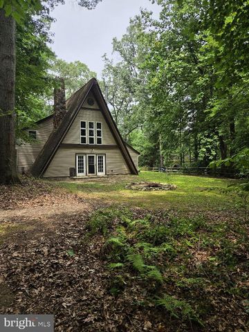 128 RAZOR STRAP RD, North East, MD 21901
