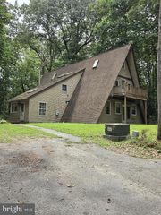 128 RAZOR STRAP RD, North East, MD 21901