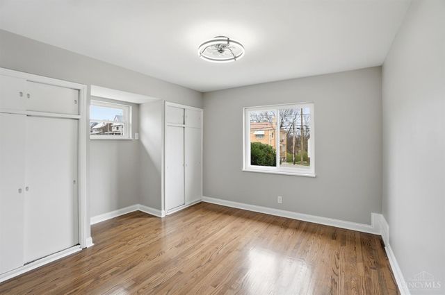 2571 Montana Avenue, Cincinnati, OH 45211