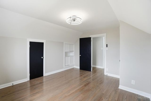 2571 Montana Avenue, Cincinnati, OH 45211