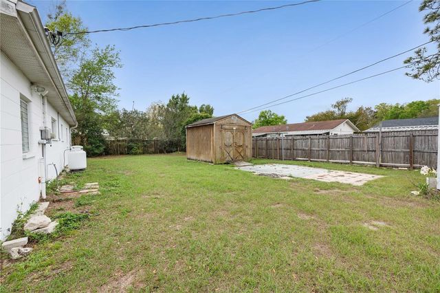 6035 10TH STREET, Zephyrhills, FL 33542