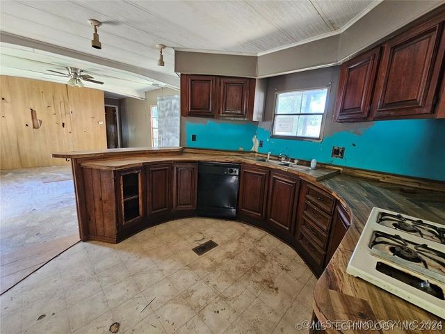 1239 E Old Keystone Road, Cleveland, OK 74020