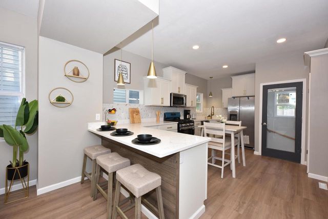 1341 N 38th STREET, Milwaukee, WI 53208