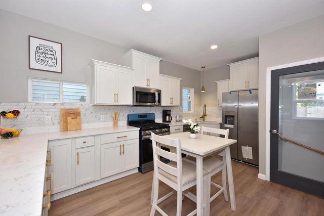 1341 N 38th STREET, Milwaukee, WI 53208