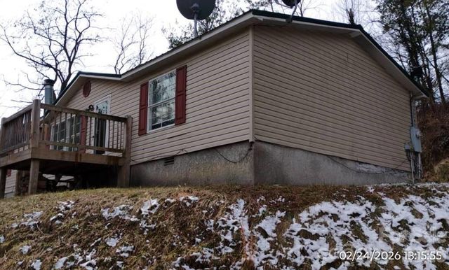 115 Paradise Mountain Road, Canton, NC 28716