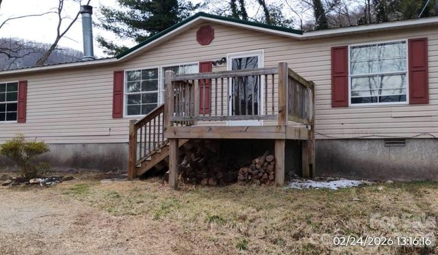 115 Paradise Mountain Road, Canton, NC 28716