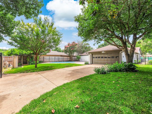 316 Amherst Avenue, Richardson, TX 75081