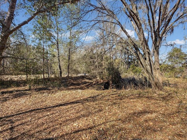 24420 LANARK ROAD, Brooksville, FL 34601