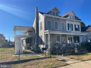 20 PENNSYLVANIA AVE #2ND FLOOR/UNIT B, Reading, PA 19605