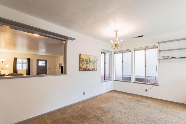 11 Fresa Place, Salinas, CA 93905