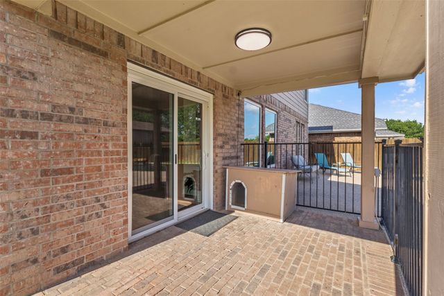 206 Butternut Drive, Fate, TX 75087