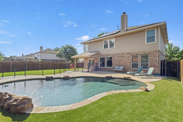 206 Butternut Drive, Fate, TX 75087