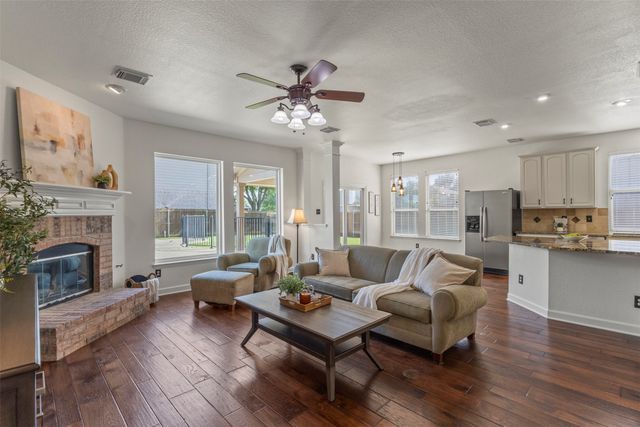 206 Butternut Drive, Fate, TX 75087