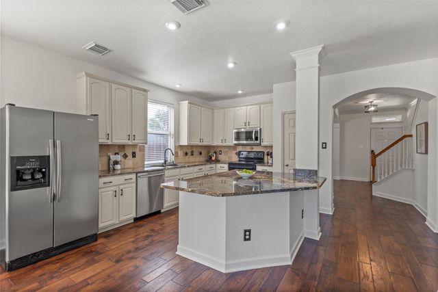 206 Butternut Drive, Fate, TX 75087