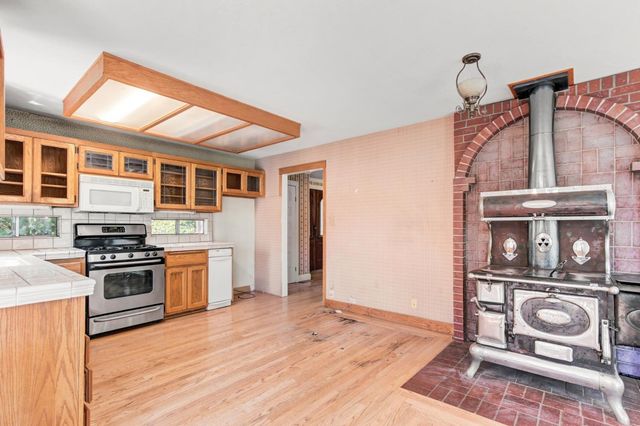 14975 Deerwood Pl, Grass Valley, CA 95949