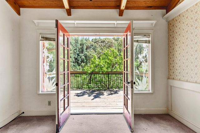 14975 Deerwood Pl, Grass Valley, CA 95949