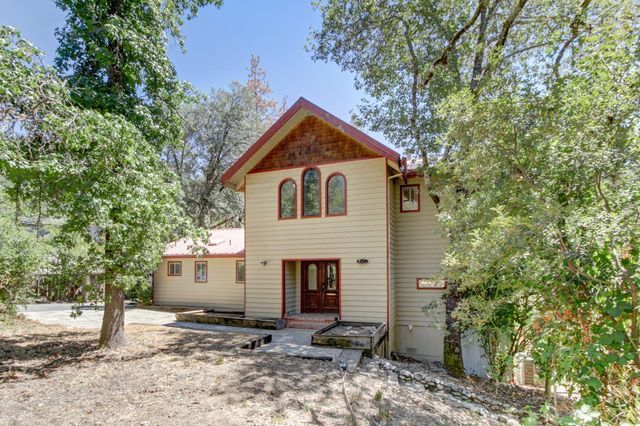 14975 Deerwood Pl, Grass Valley, CA 95949