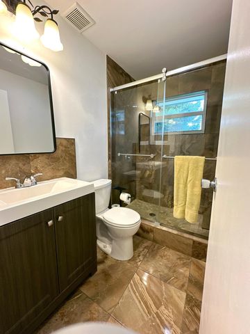 196 Tuscany C Lane, Delray Beach, FL 33446