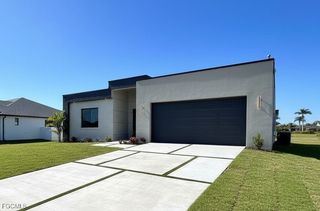 3544 NW 41st PL, Cape Coral, FL 33993