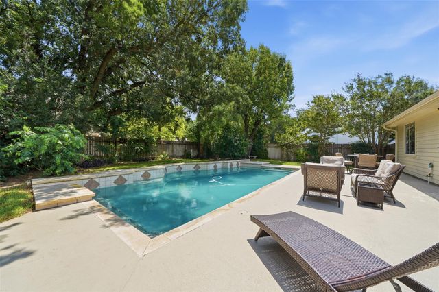 4022 Honey Bear LOOP, Round Rock, TX 78681
