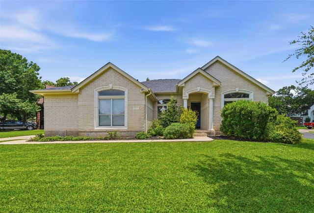 4022 Honey Bear LOOP, Round Rock, TX 78681