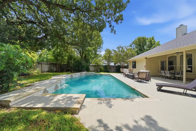 4022 Honey Bear LOOP, Round Rock, TX 78681