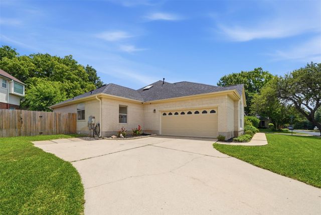 4022 Honey Bear LOOP, Round Rock, TX 78681