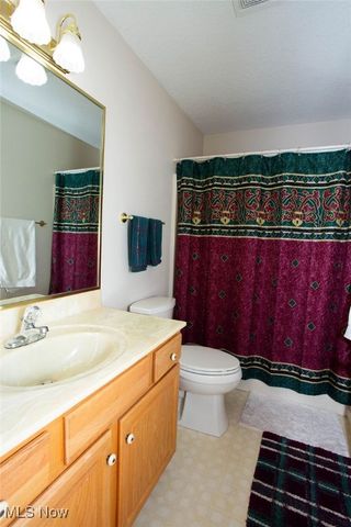 7729 Amberwood Trail, Boardman, OH 44512