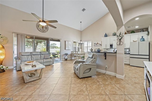 11398 Lake Cypress LOOP, Fort Myers, FL 33913