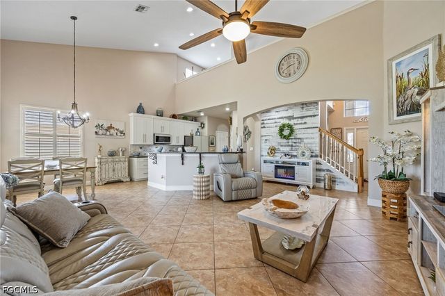 11398 Lake Cypress LOOP, Fort Myers, FL 33913