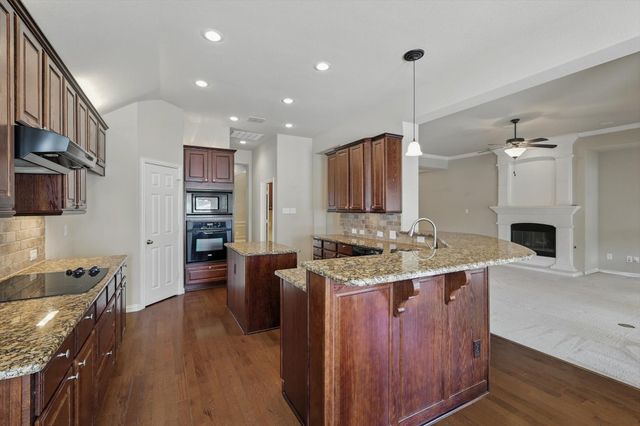 9600 Courtright Drive, Fort Worth, TX 76244