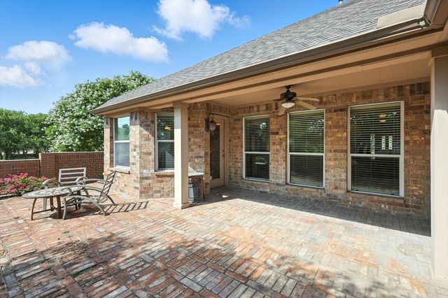 9600 Courtright Drive, Fort Worth, TX 76244